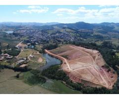 Terreno de 600 a 950 metros no Residencial Cachoeira em Toledo - MG