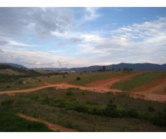 Terrenos de 200 a 390 metros no Loteamento Mirante do Matão 2