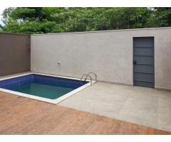 Casa com piscina no Residencial Villa Verde em Bragança Paulista - SP