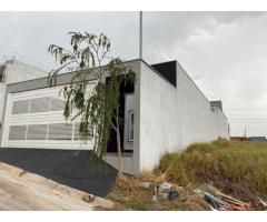 Casa térrea de 93m² no Residencial Villa Verde em Bragança Paulista - SP
