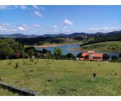 Chácara  de 6.300 metros na Represa ( pé na água) em Joanópolis - SP