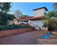 Chácara com 4 dormitórios no Recanto Amapola em Bragança Paulista SP