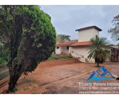 Chácara com 4 dormitórios no Recanto Amapola em Bragança Paulista SP