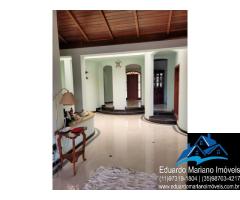 Chácara com 4 dormitórios no Recanto Amapola em Bragança Paulista SP