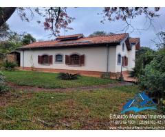 Chácara com 4 dormitórios no Recanto Amapola em Bragança Paulista SP