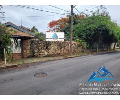 Chácara com 4 dormitórios no Recanto Amapola em Bragança Paulista SP