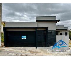 Casa de esquina no Residencial Villa Verde em Bragança Paulista SP