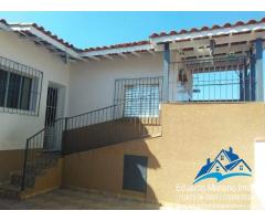 Casa no Jardim São Lourenço em Bragança Paulista SP