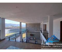 V E N D O  Magnífica propriedade com 7 suítes no condomínio Recanto Jaguari em Vargem - SP