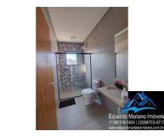 V E N D O  Magnífica propriedade com 7 suítes no condomínio Recanto Jaguari em Vargem - SP