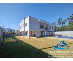 V E N D O  Magnífica propriedade com 7 suítes no condomínio Recanto Jaguari em Vargem - SP