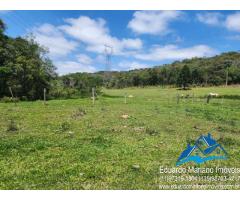 Sitio com 22 alqueires no bairro do Peão em Piracaia SP