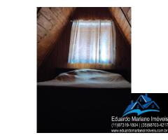 Chalé no Camping El Sombrero em Vargem SP