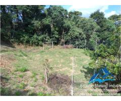 Chácara com 5.800m² no Guaraiuva em Vargem SP