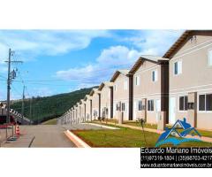 Sobrado no Condomínio Parque das Cerejeiras em Bragança Paulista SP