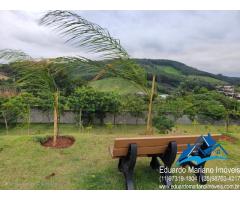 Sobrado no Condomínio Parque das Cerejeiras em Bragança Paulista SP