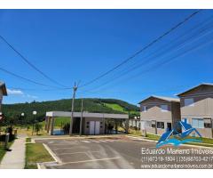 Sobrado no Condomínio Parque das Cerejeiras em Bragança Paulista SP