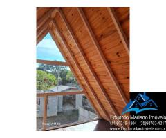 Chalé no Camping El Sombrero em Vargem SP