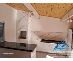 Chalé no Camping El Sombrero em Vargem SP