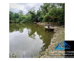 Chalé no Camping El Sombrero em Vargem SP