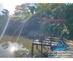 Chalé no Camping El Sombrero em Vargem SP