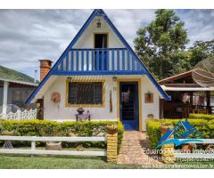 Chalé no Camping El Sombrero em Vargem SP