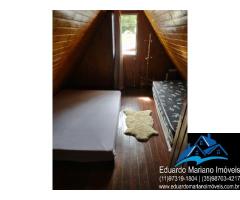 Chalé no Camping El Sombrero em Vargem SP