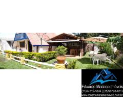 Chalé no Camping El Sombrero em Vargem SP