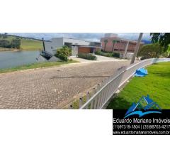 Casa térrea no condomínio Riviera dos Pássaros em Joanópolis SP