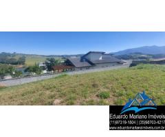 Casa térrea no condomínio Riviera dos Pássaros em Joanópolis SP