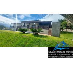 Casa térrea no condomínio Riviera dos Pássaros em Joanópolis SP