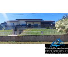 Casa térrea no condomínio Riviera dos Pássaros em Joanópolis SP