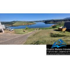 Casa térrea no condomínio Riviera dos Pássaros em Joanópolis SP