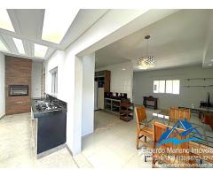 Casa em Village no Jardim do Lago em Atibaia SP