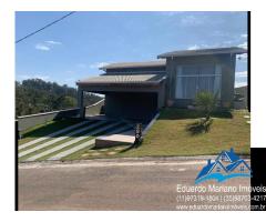 Casa no Condomínio Flamboyant em Bragança Paulista SP