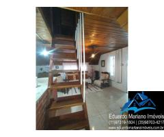 Chalé no Camping El Sombrero em Vargem SP