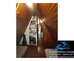 Chalé no Camping El Sombrero em Vargem SP