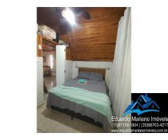 Chalé no Camping El Sombrero em Vargem SP