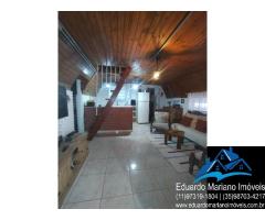 Chalé no Camping El Sombrero em Vargem SP