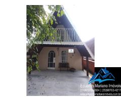 Chalé no Camping El Sombrero em Vargem SP